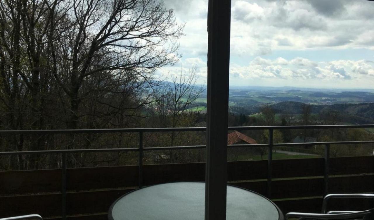 Ferienwohnungen Bayerischer Wald Mit Pool Freyung Ngoại thất bức ảnh